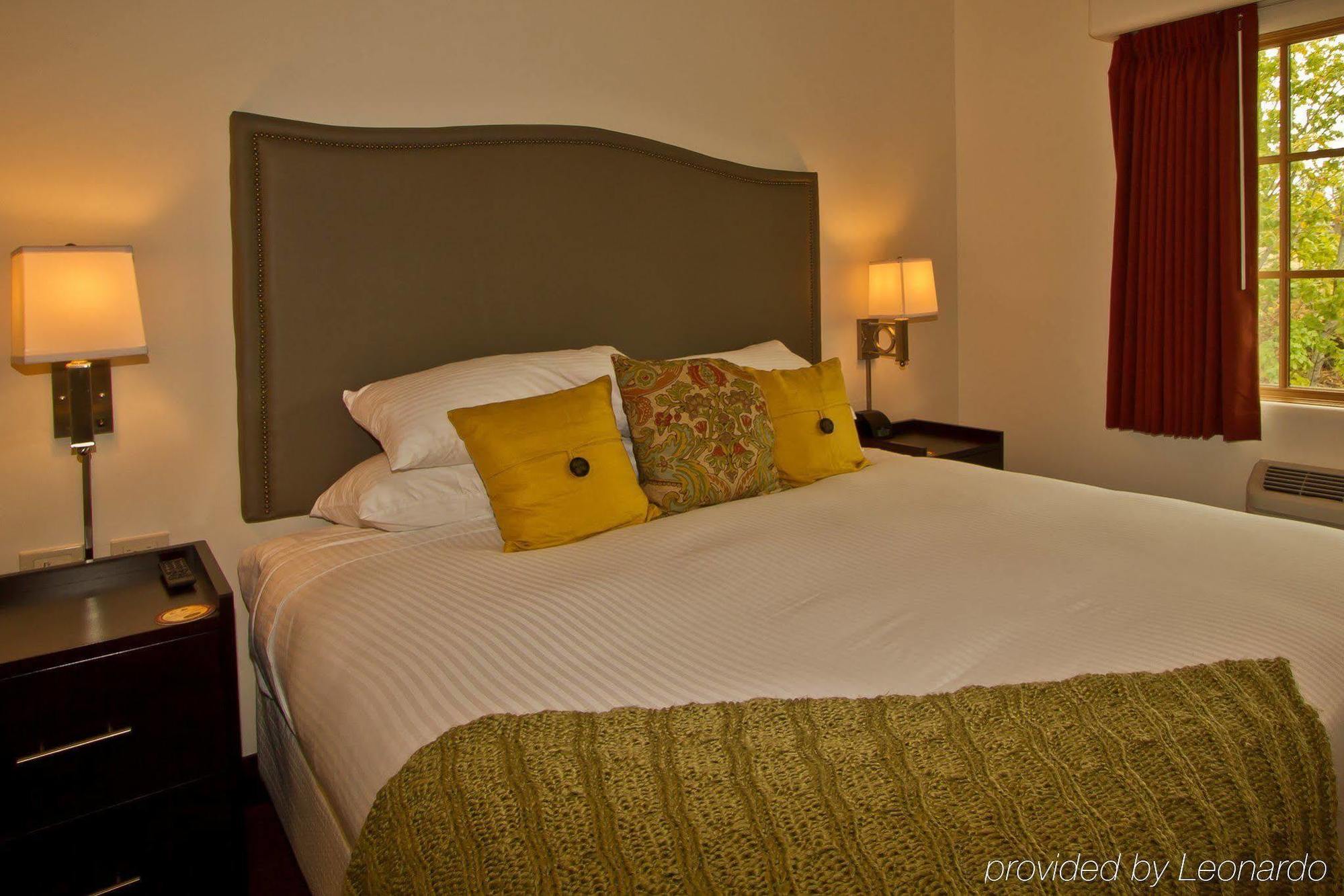 Columbia Cliff Villas Hood River Room photo